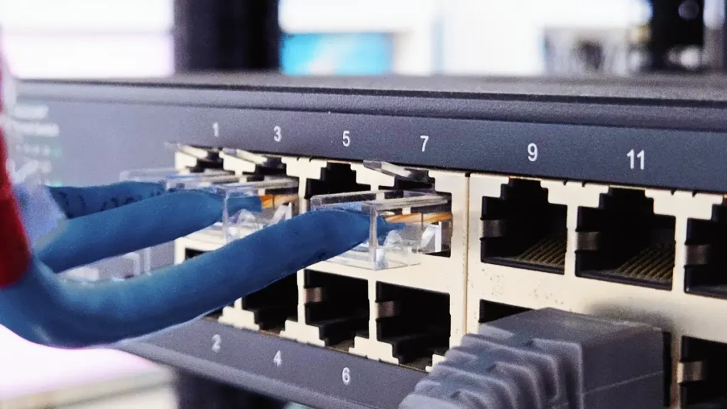 Introduction to Cat5 and RJ45 by Kinan